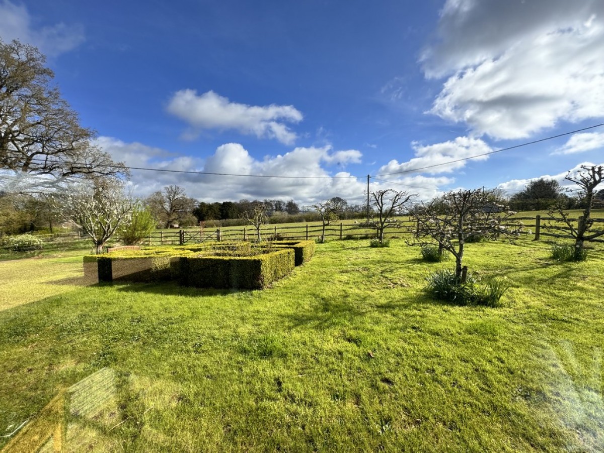 Stovolds Hill, Cranleigh