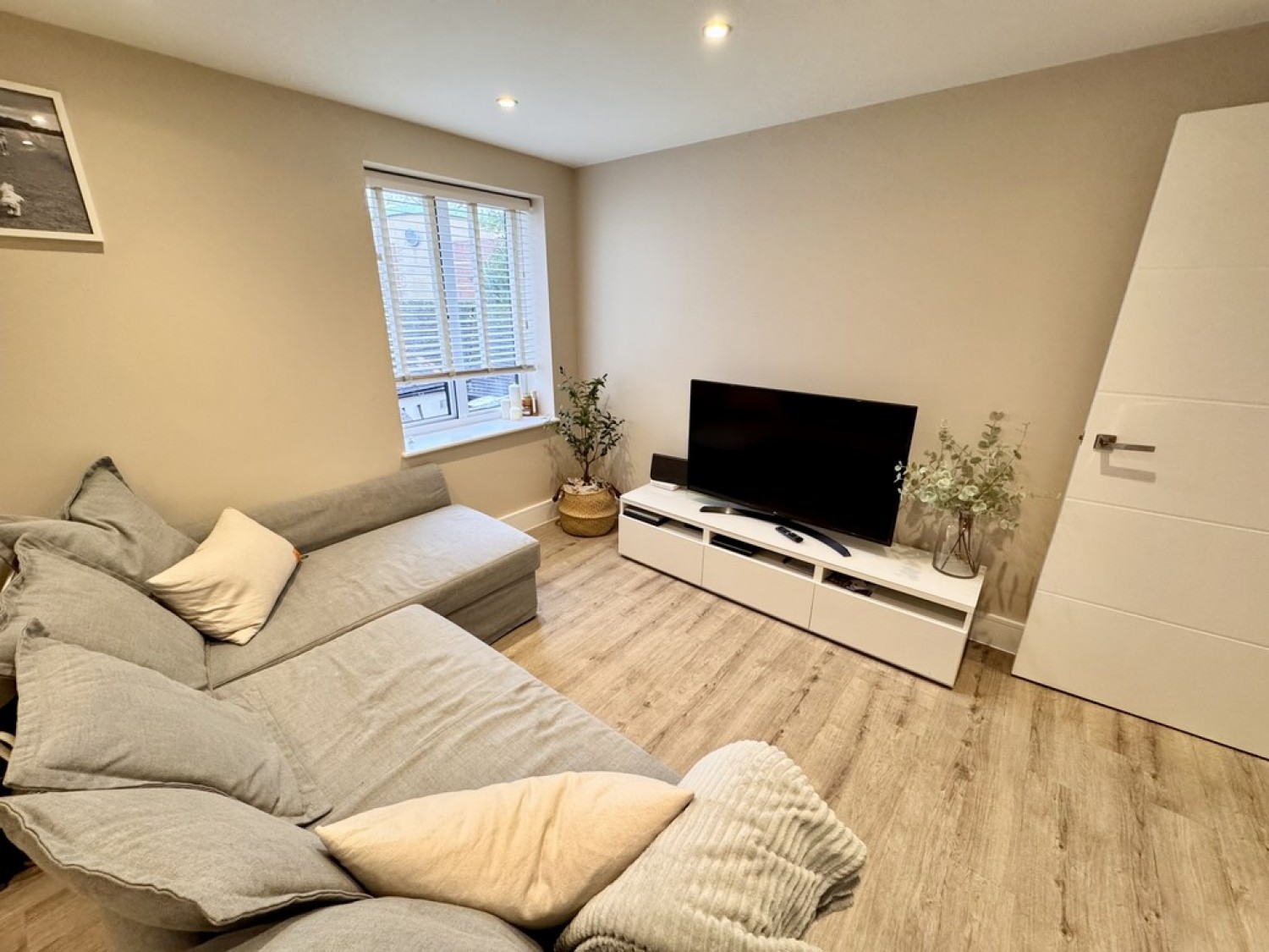 1 bedroom Flat for Letting Chertsey Street, Guildford