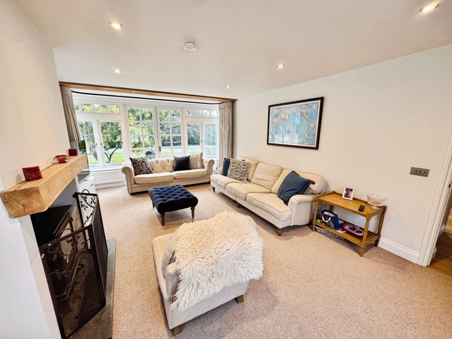 4 bedroom House in Ewhurst, Cranleigh