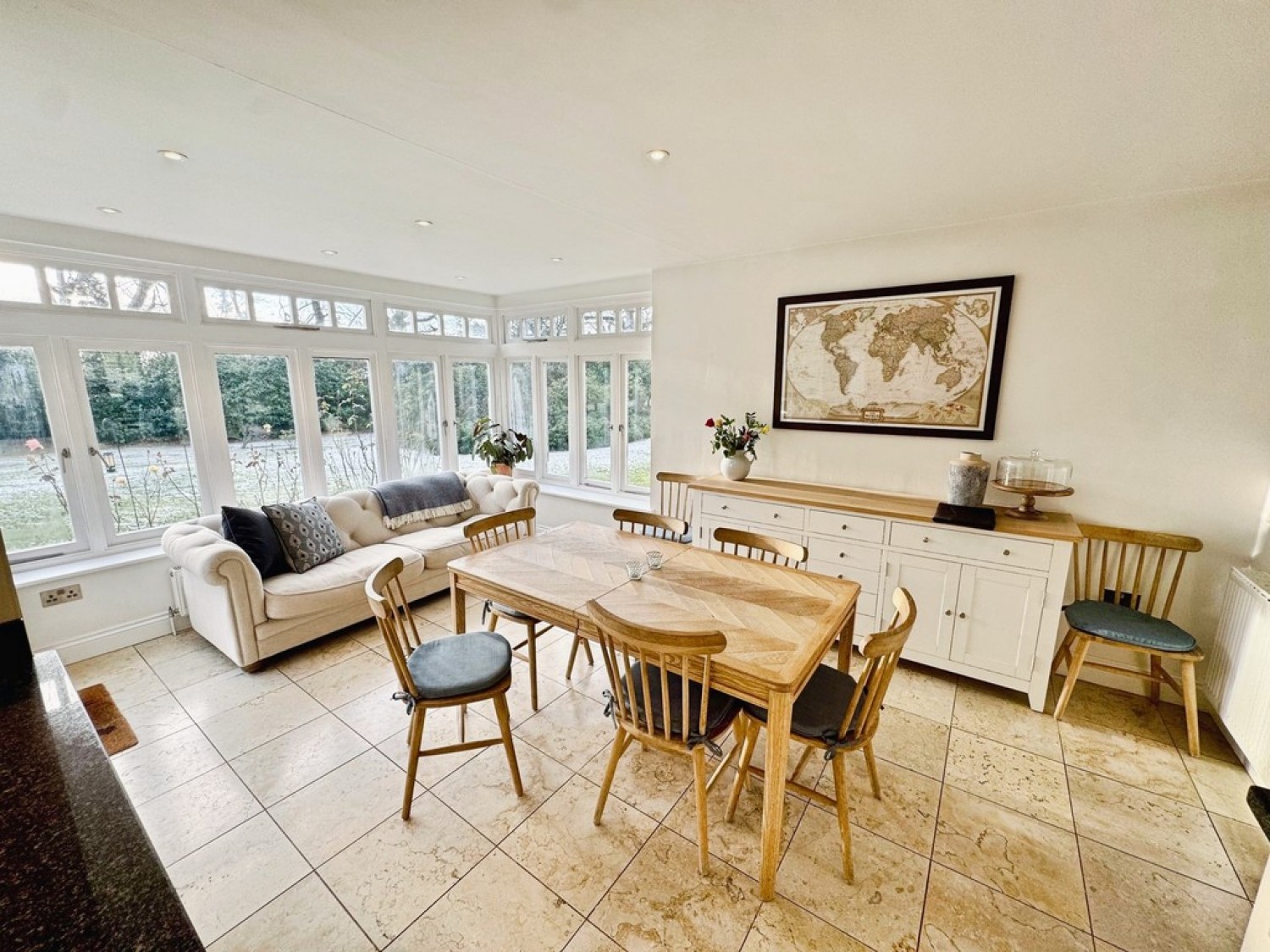4 bedroom House in Ewhurst, Cranleigh