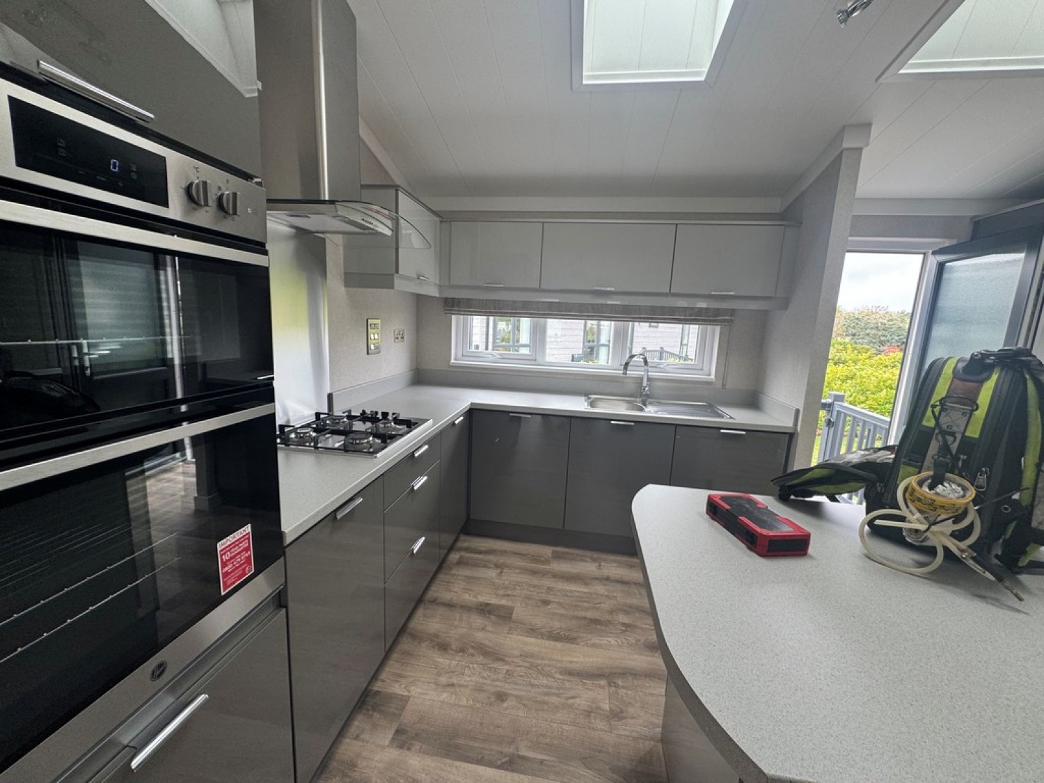 2 bedroom Bungalow for Letting Thursley, Godalming, Surrey