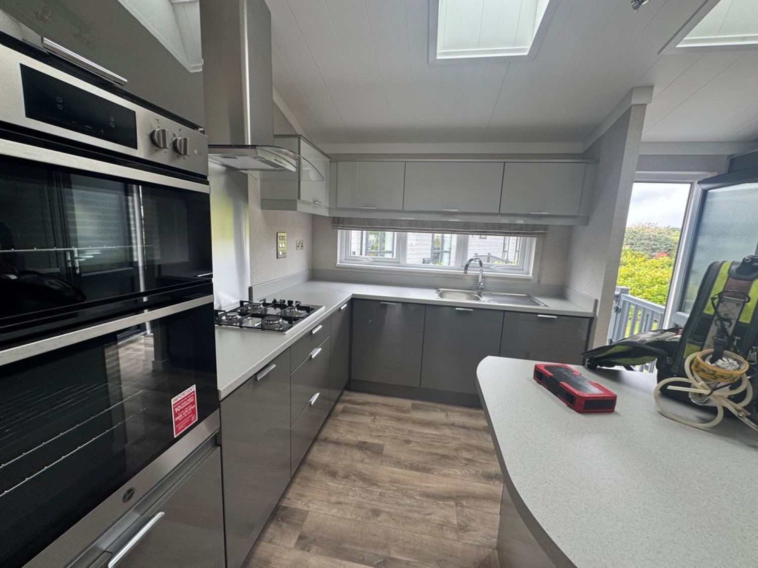 2 bedroom Bungalow for Letting Thursley, Godalming, Surrey