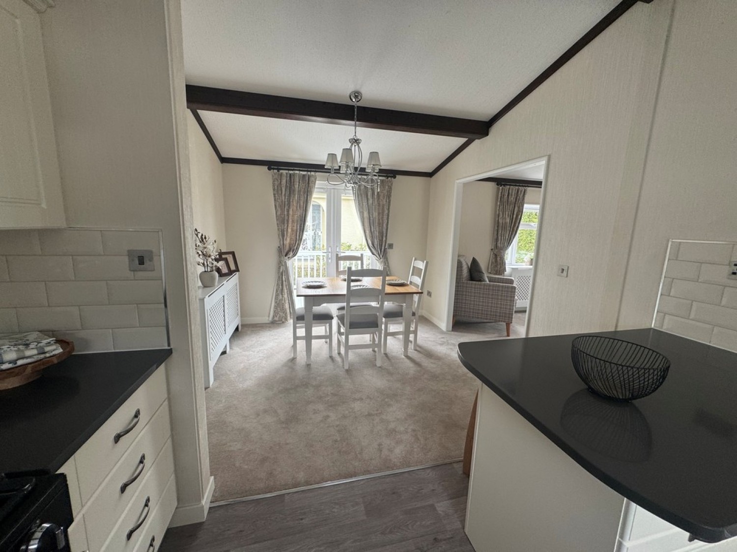 2 bedroom Bungalow for Letting Thursley, Godalming, Surrey