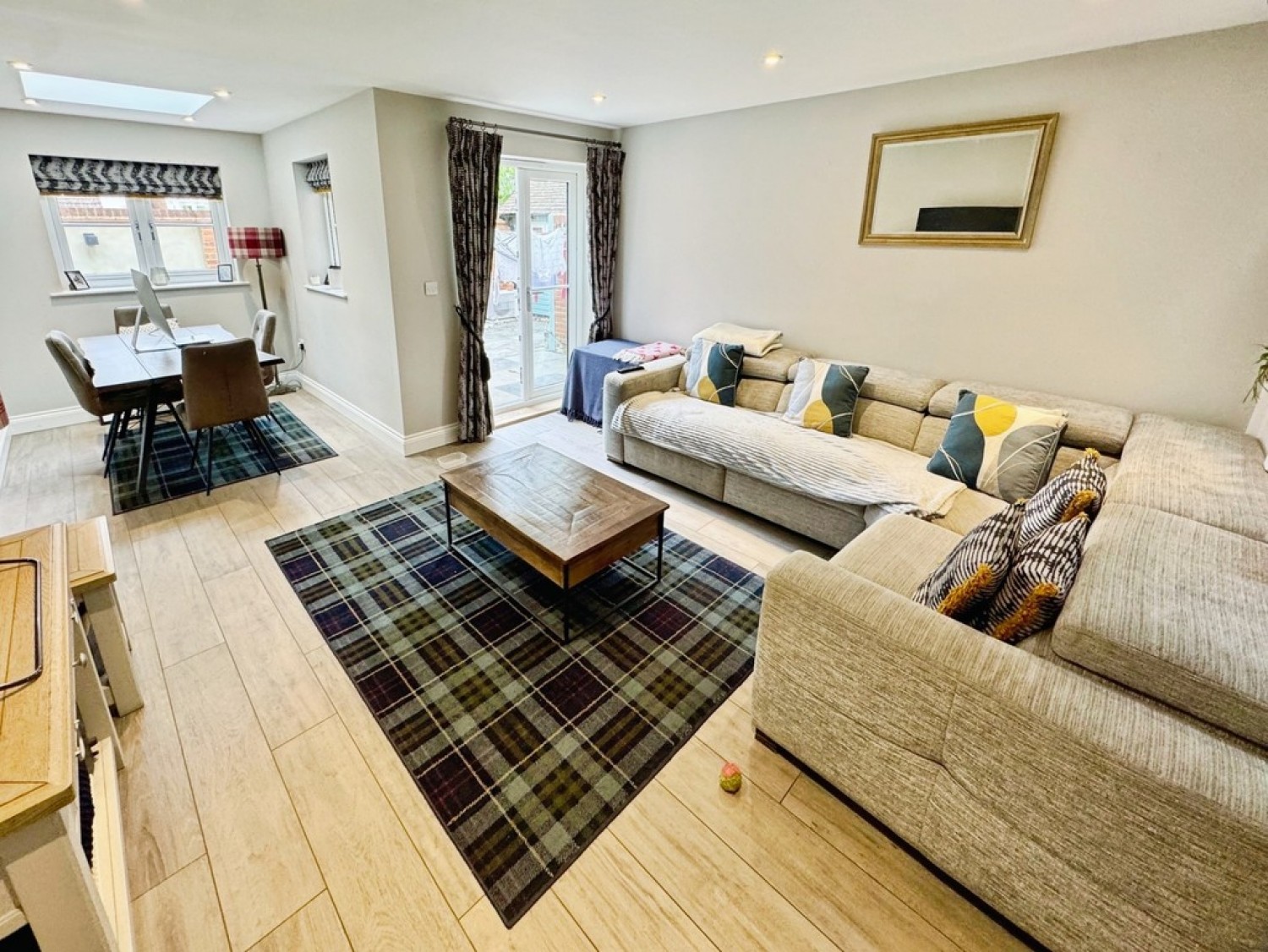 2 bedroom House for Letting Queens Road, Guildford