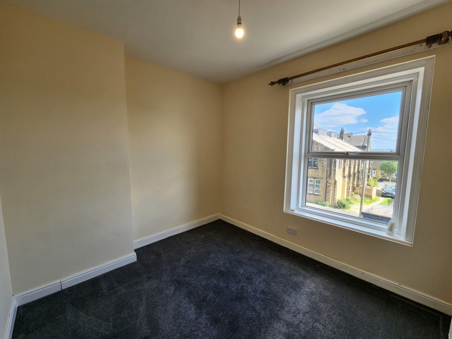 2 bedroom House for Letting Broomfield Road, Marsh