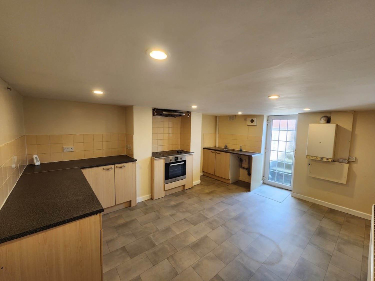 2 bedroom House for Letting Broomfield Road, Marsh