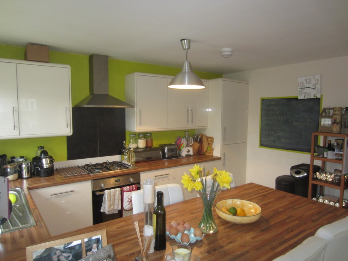 Laund Road, Salendine Nook