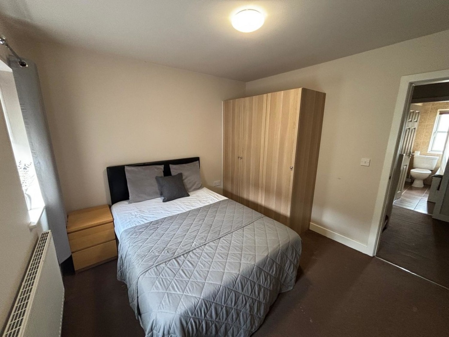 3 bedroom House for Letting Cross Lane, Newsome