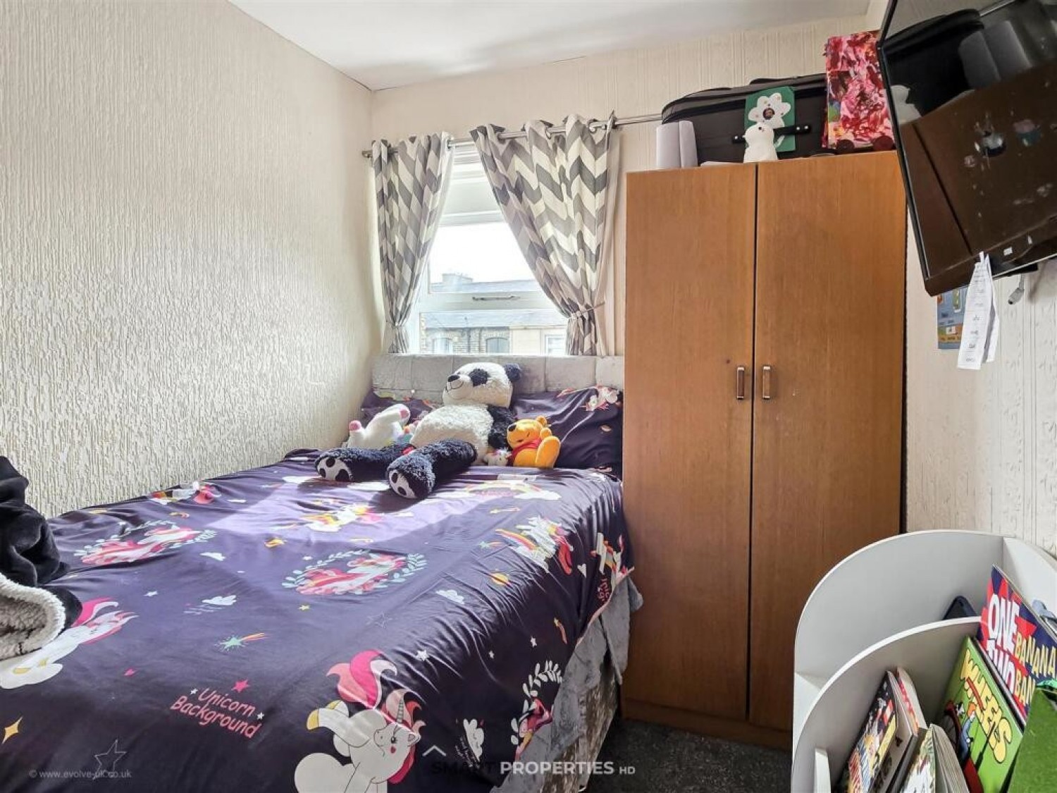 Brook Street, Moldgreen