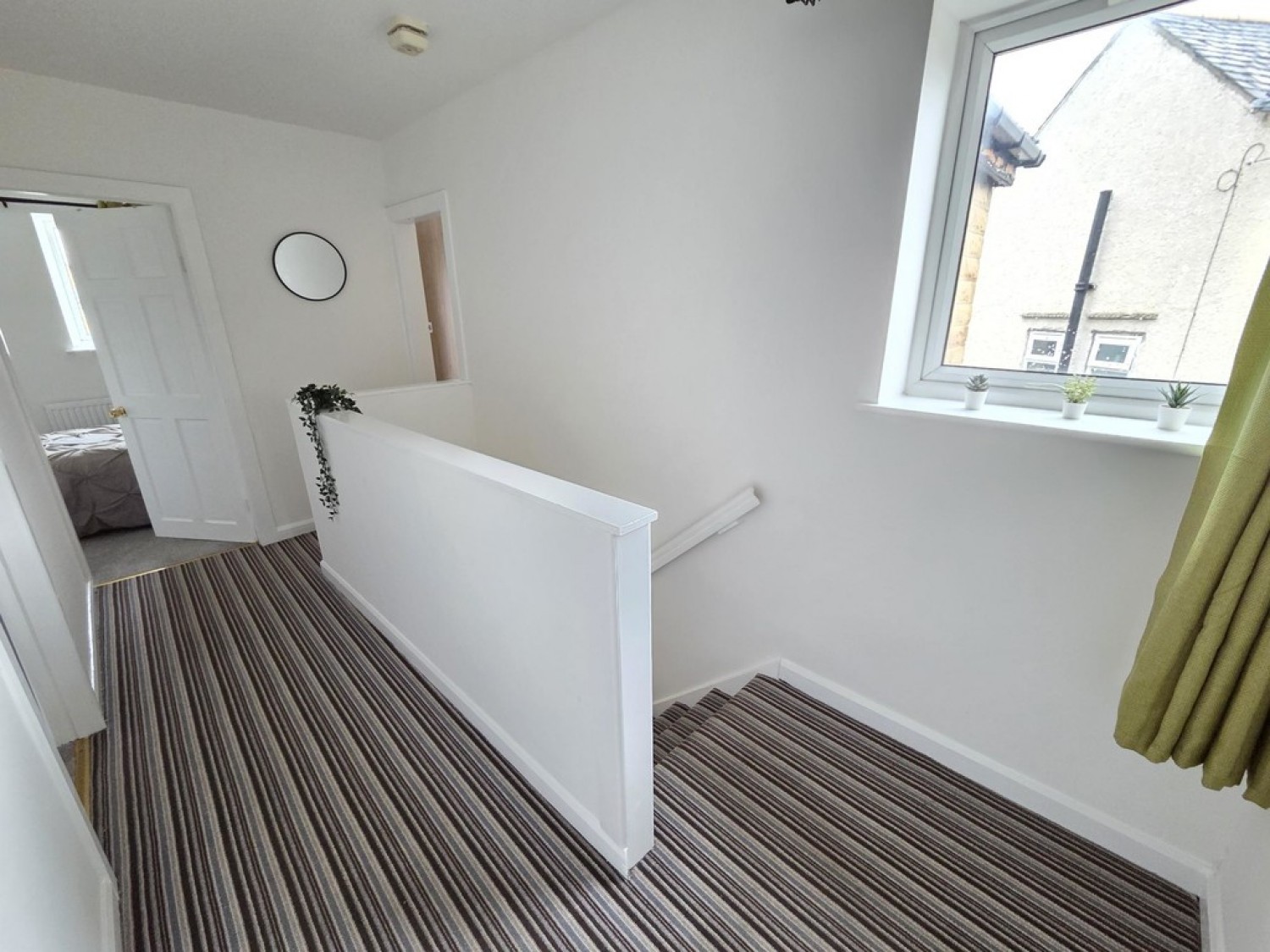 5 bedroom House in Lynton Avenue, Huddersfield