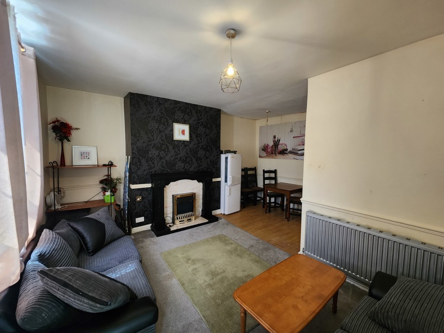 3 bedroom House for Letting St Peters Street, Huddersfield