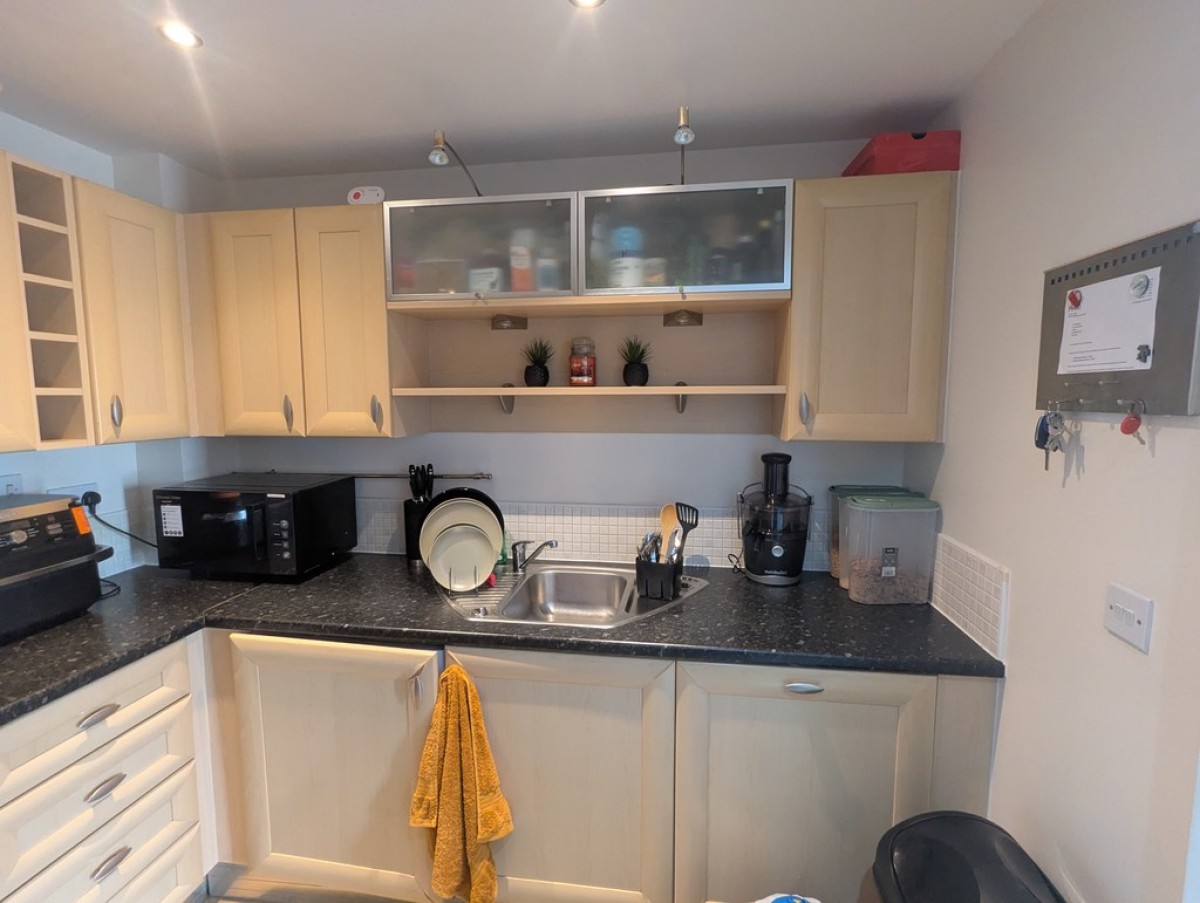 Flugel Way, Huddersfield