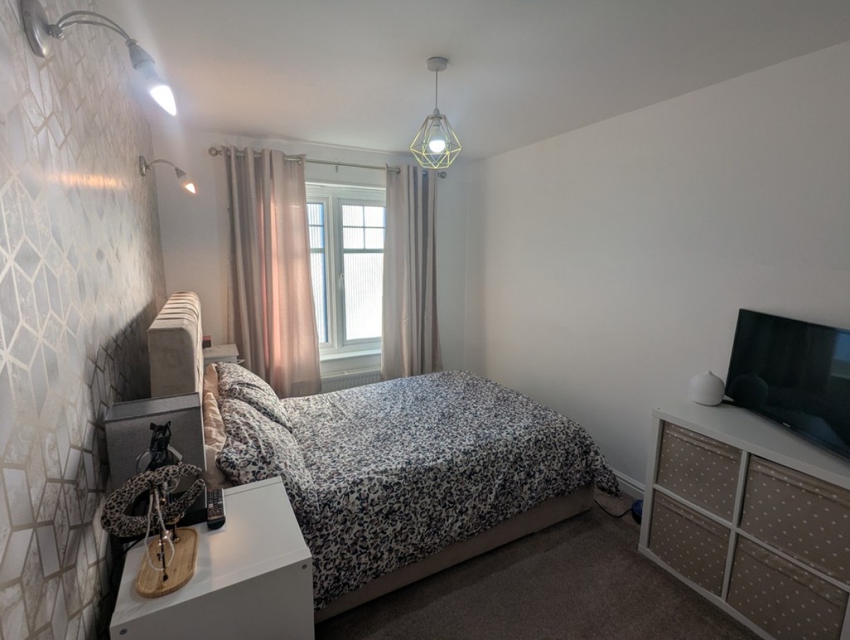 Flugel Way, Huddersfield