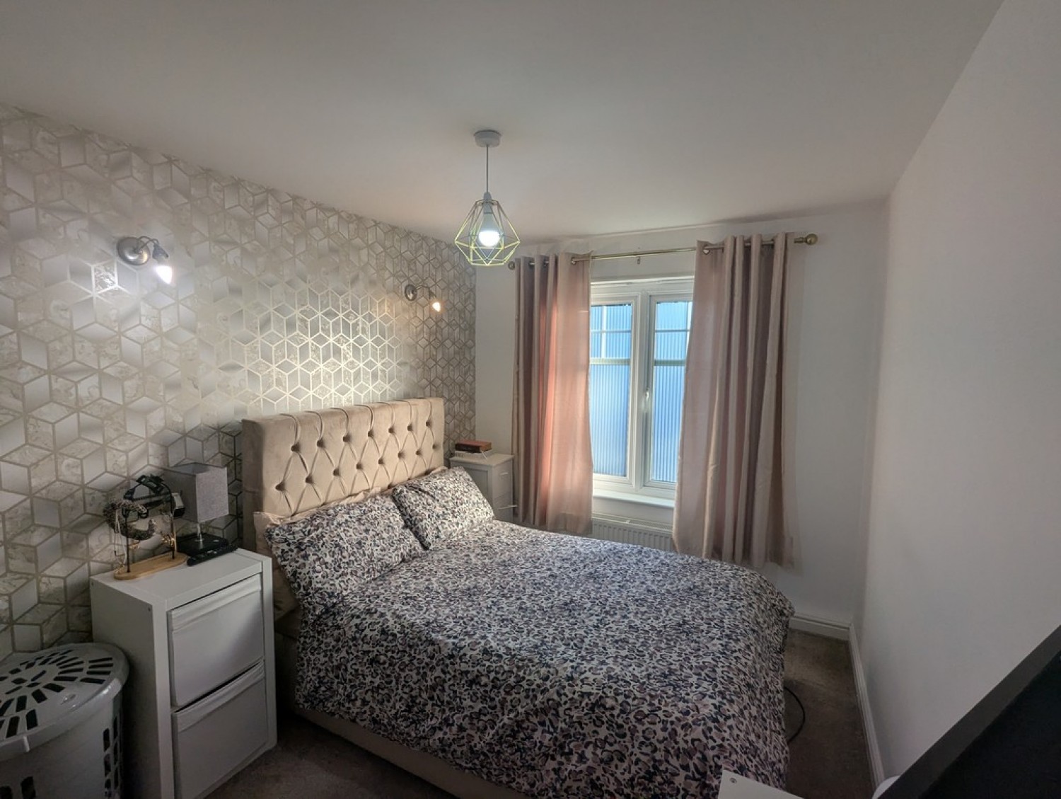 Flugel Way, Huddersfield