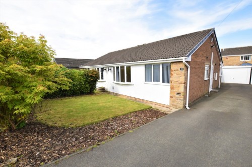Elm Court, Kirkburton