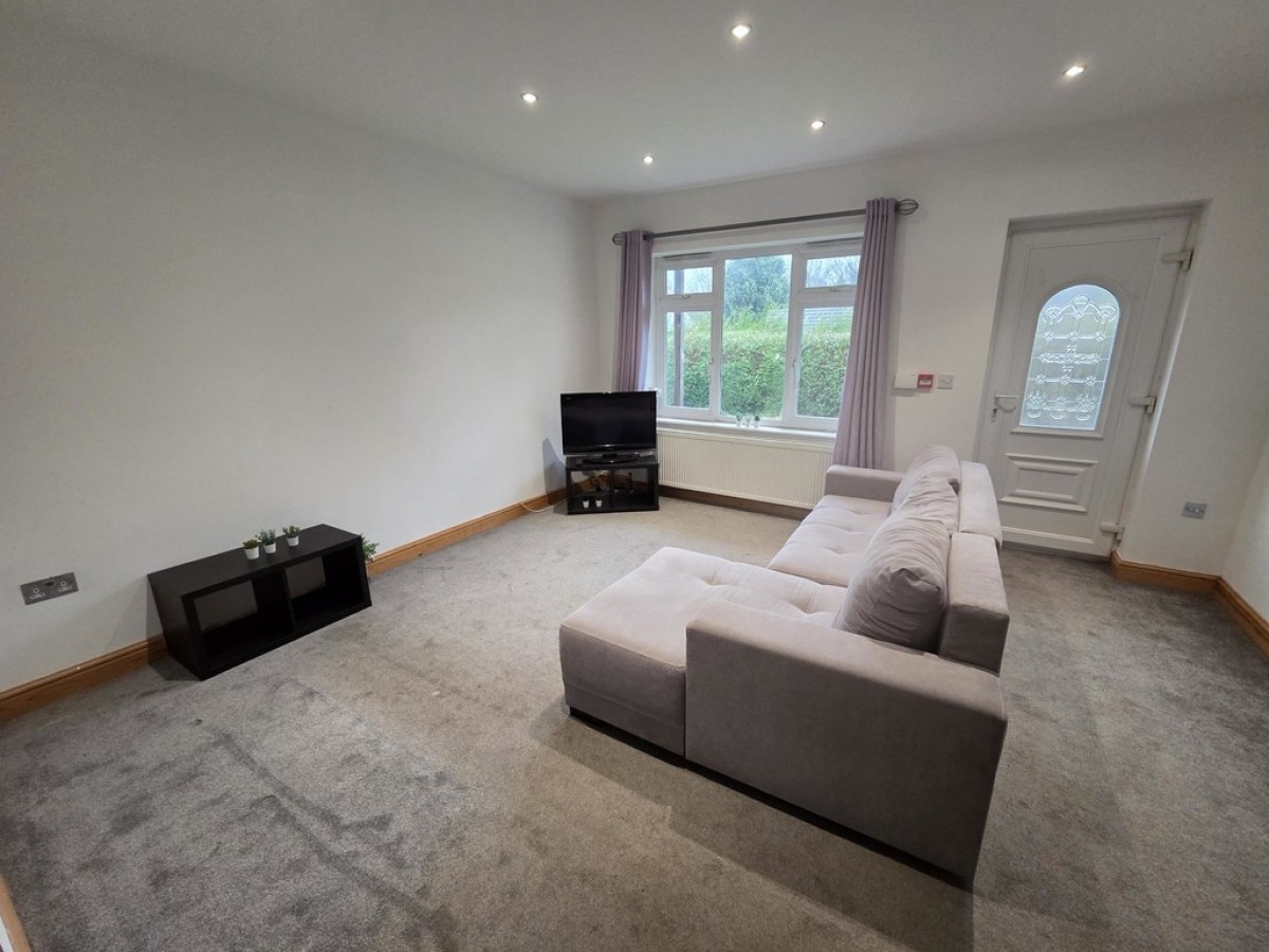 Greenhead Road, Springwood