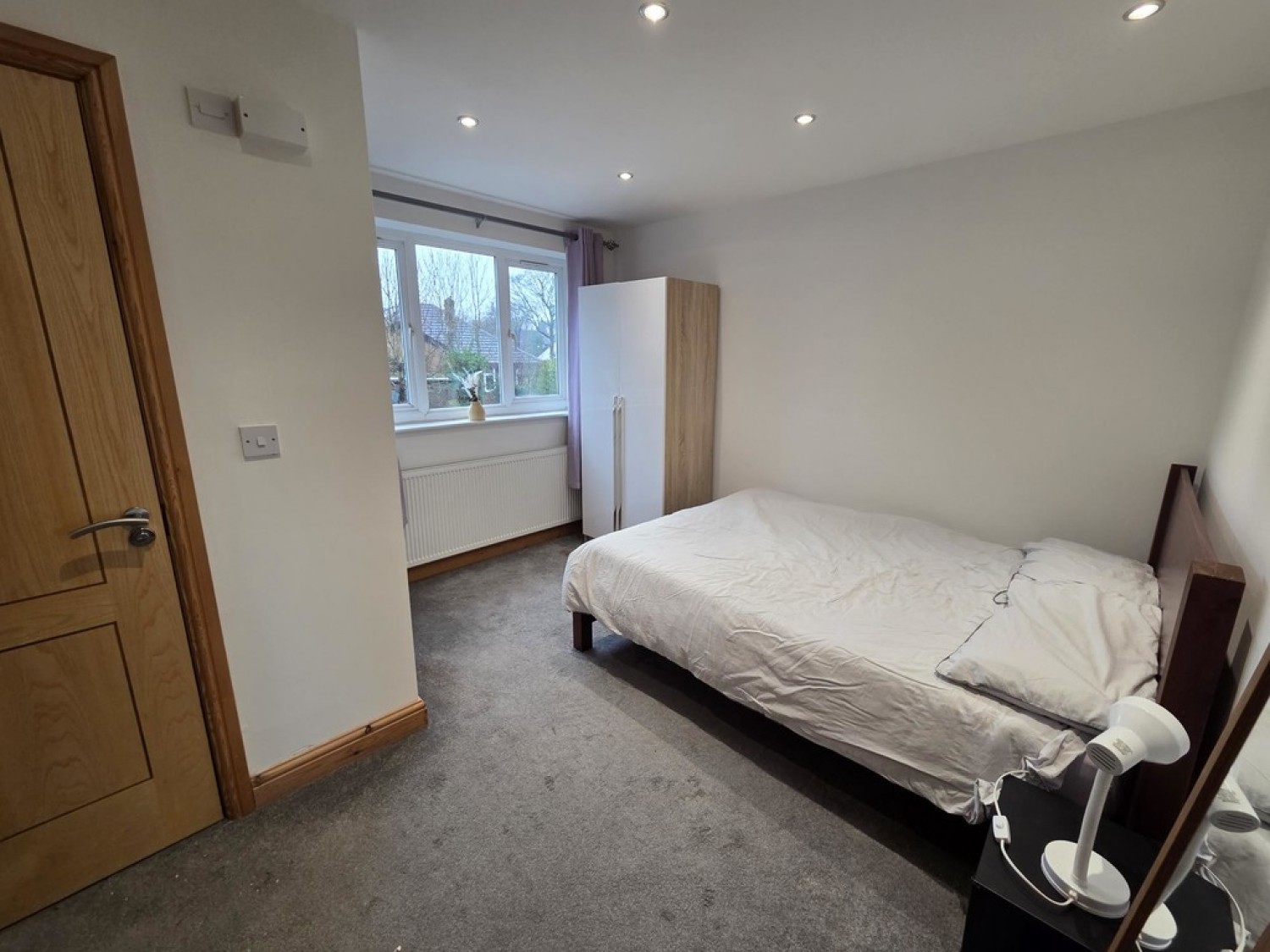 2 bedroom House in Greenhead Road, Springwood