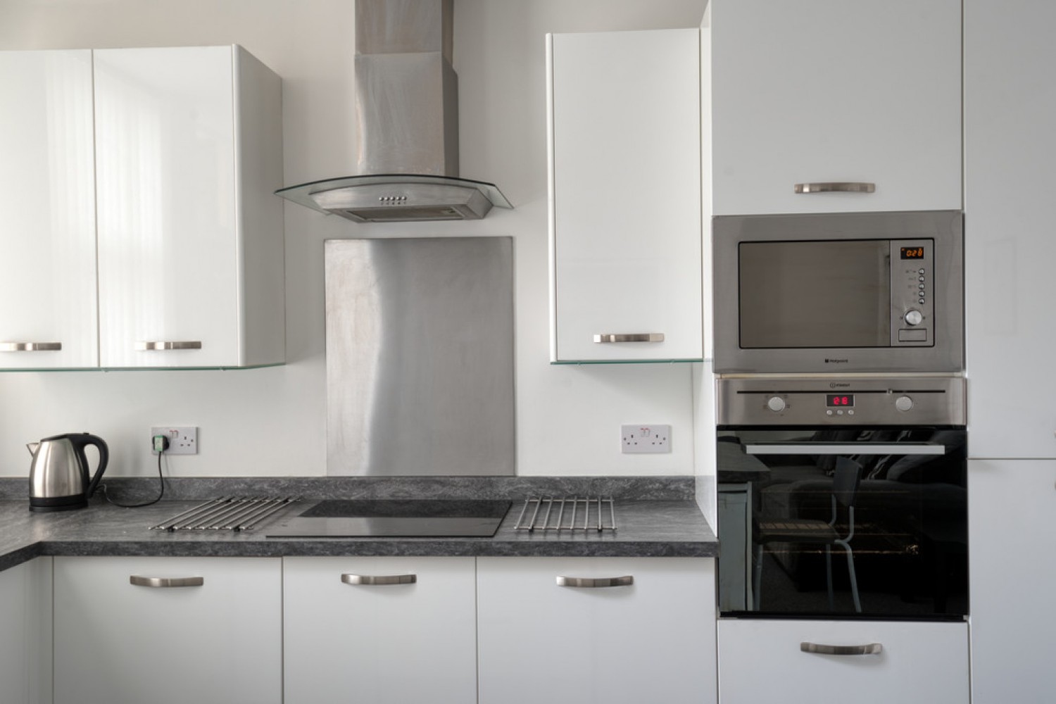 5 bedroom House for Letting Somerset Road, Almondbury