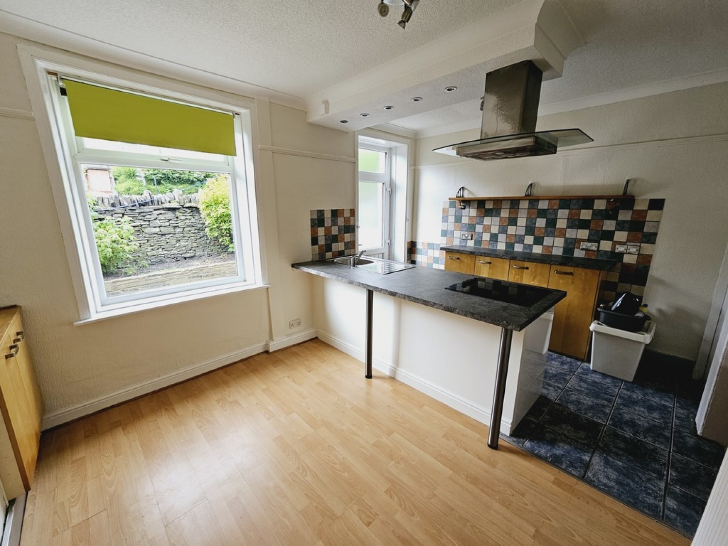 2 bedroom House for Letting George Street , Lindley
