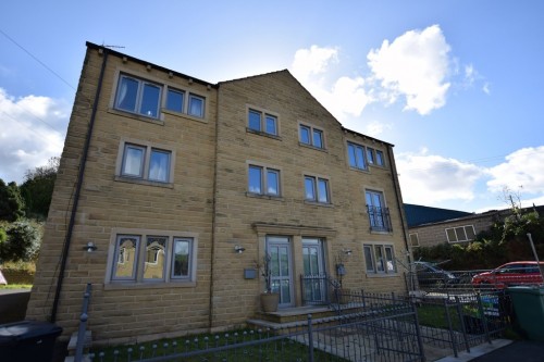 Banks Road, Linthwaite