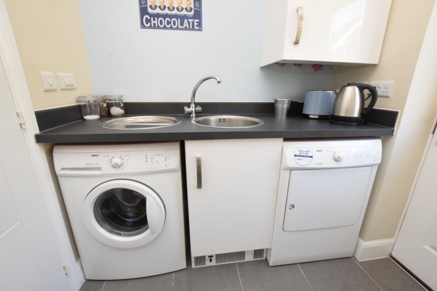 4 bedroom House for Letting Bridges Avenue, Lindley Park
