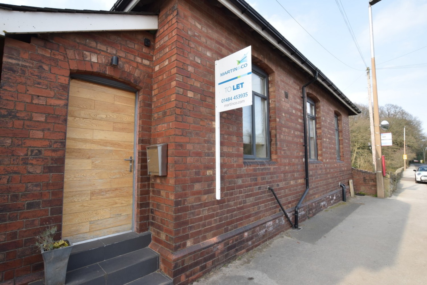 2 bedroom House for Letting Wakefield Road, Denby Dale