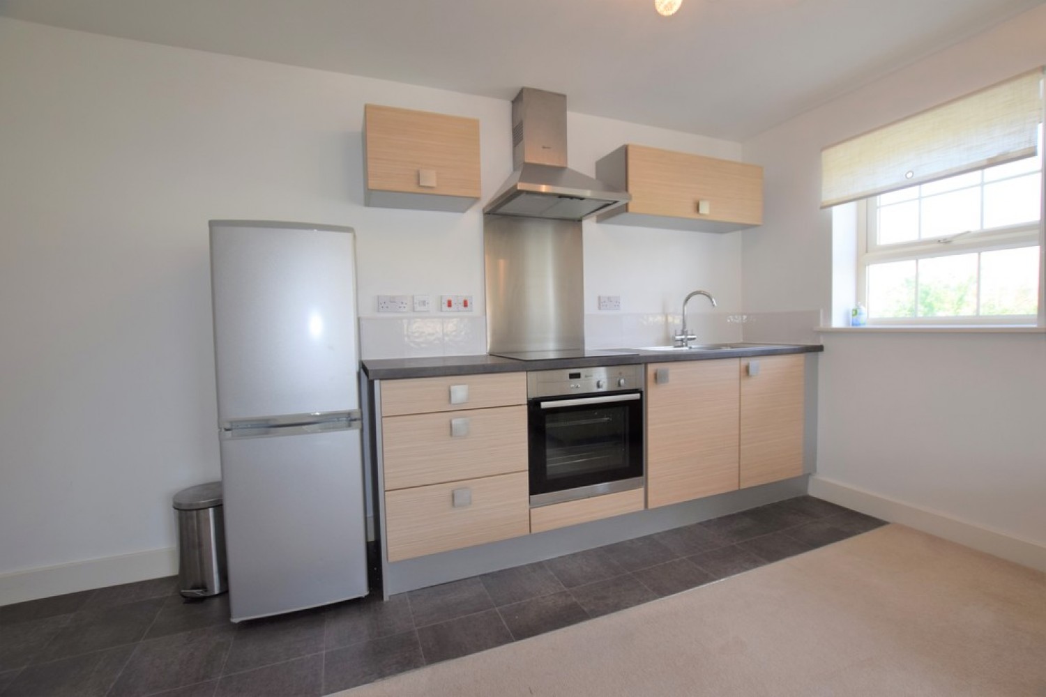 2 bedroom House for Letting Norfolk Avenue, Huddersfield