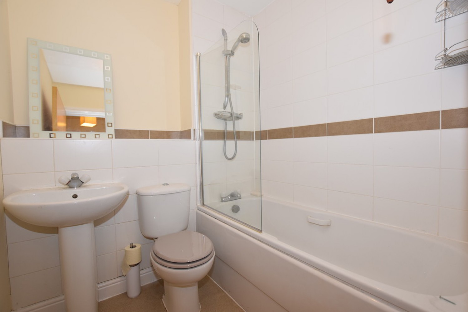 Woodhead Road, Lockwood