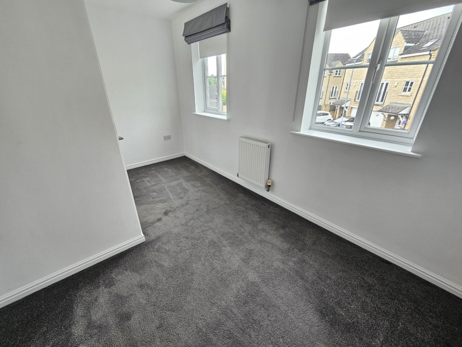 3 bedroom House for Letting Hanby Close, Fenay Bridge