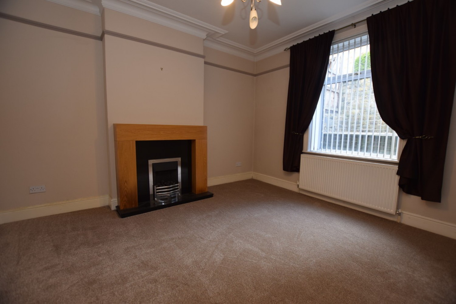 3 bedroom House for Letting Bradley Road, Bradley