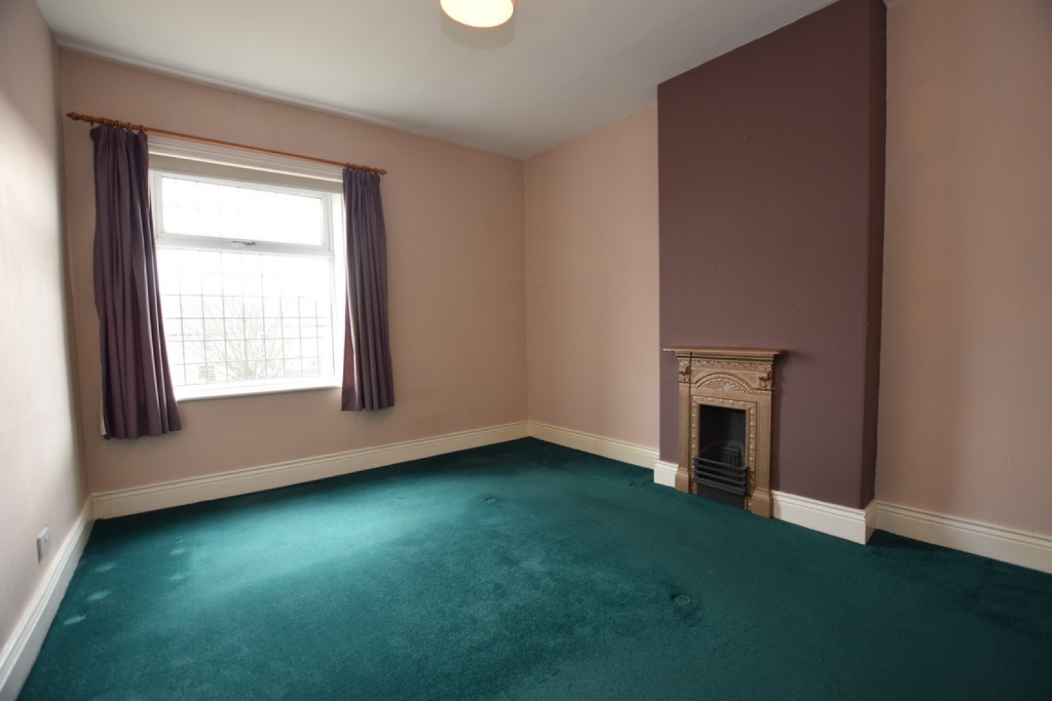 3 bedroom House for Letting Bradley Road, Bradley