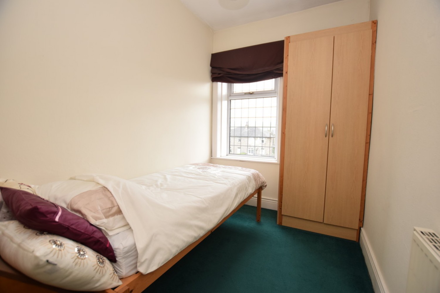 3 bedroom House for Letting Bradley Road, Bradley