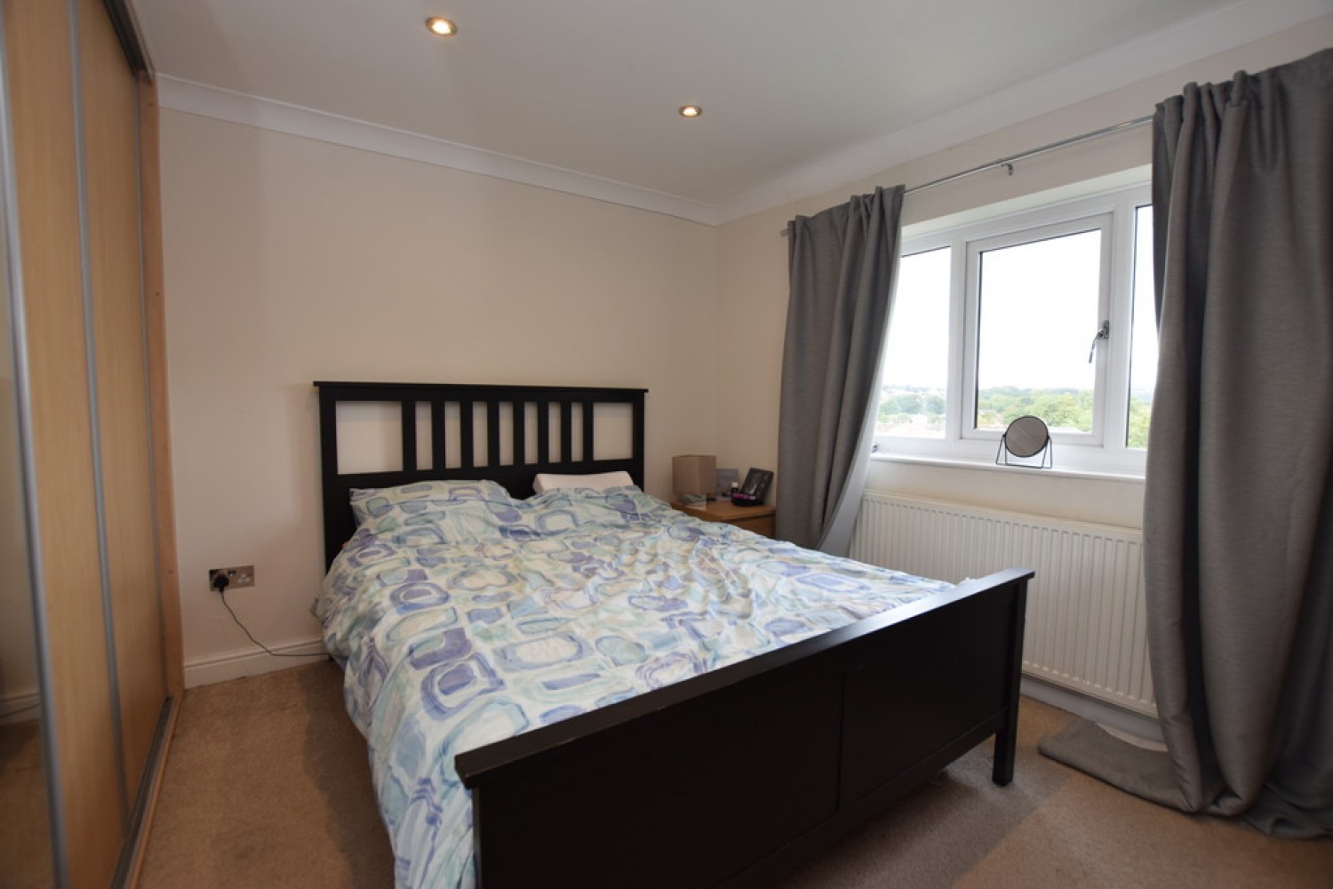 Woodedge Avenue, Dalton