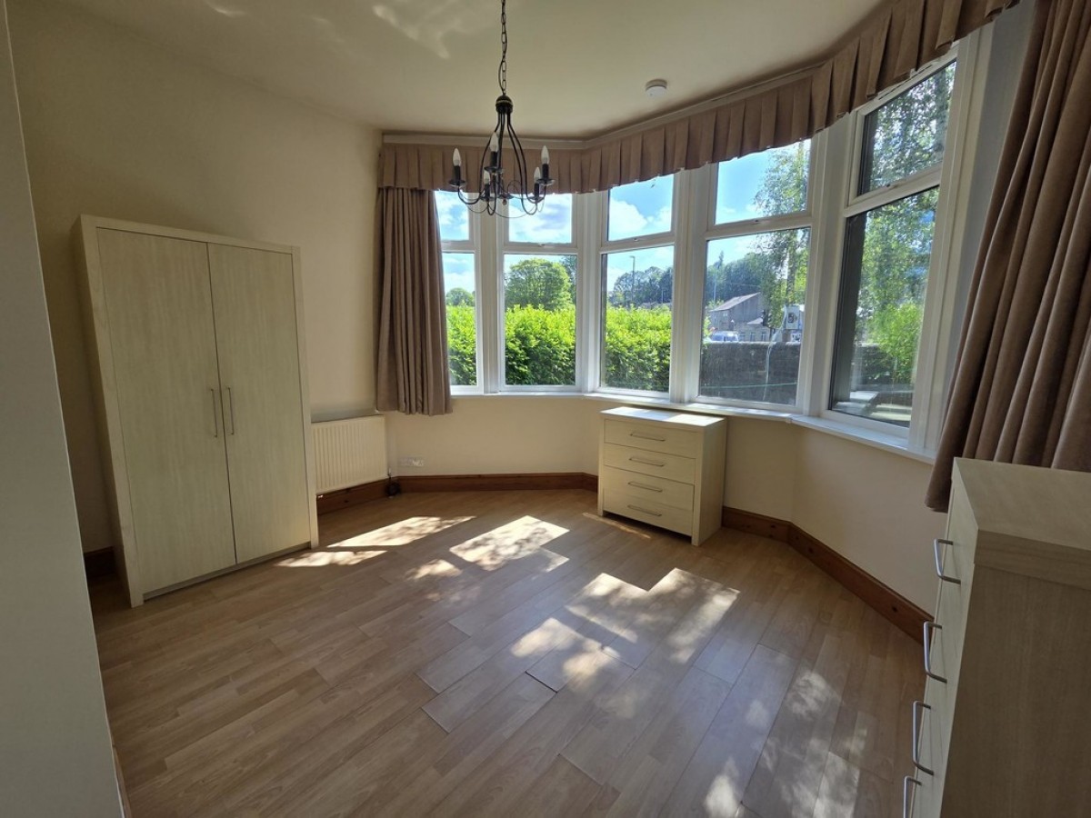 Huddersfield Road, Honley