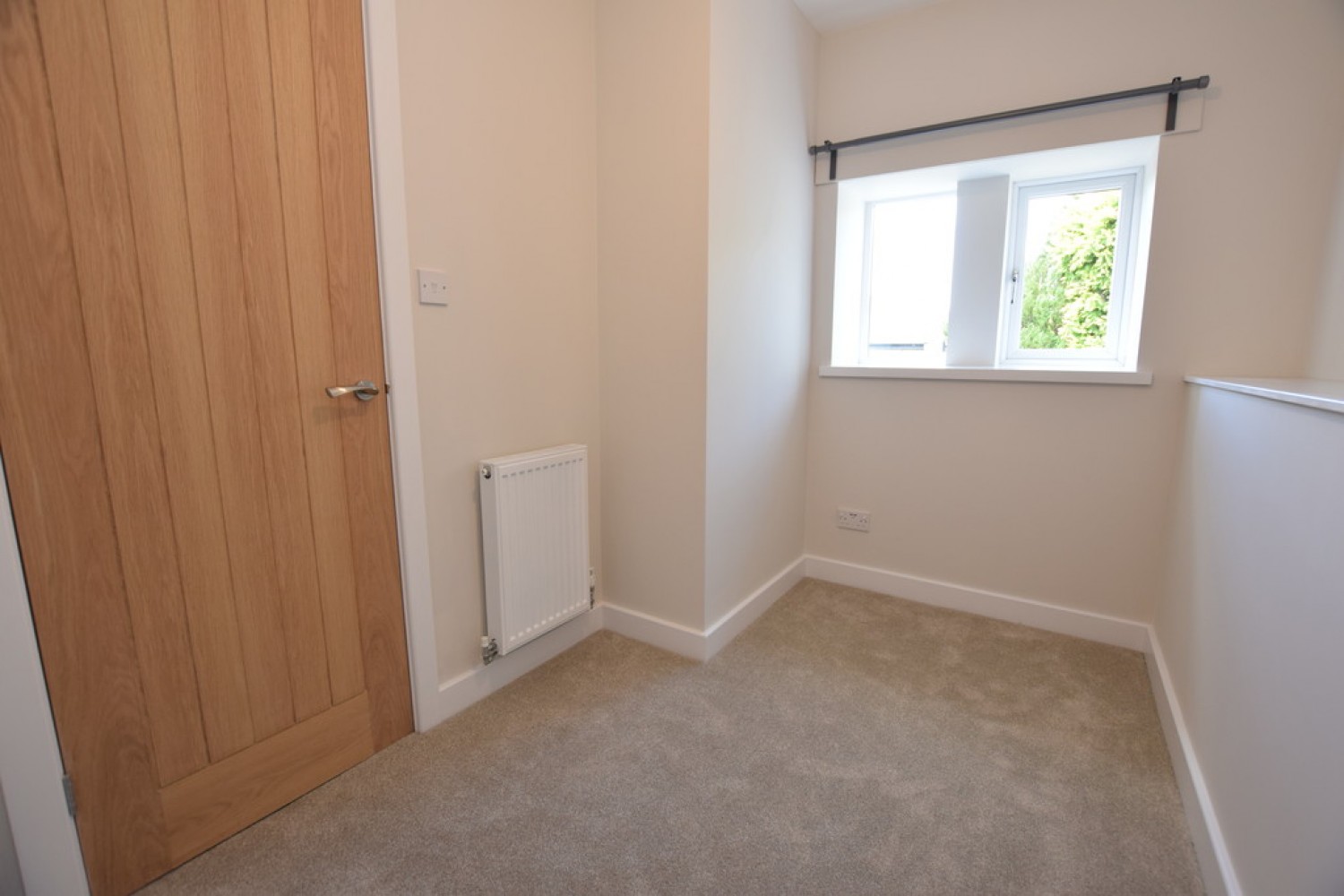 2 bedroom House for Letting Huddersfield Road, Shelley