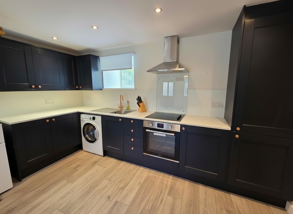 Huddersfield Road, Shelley