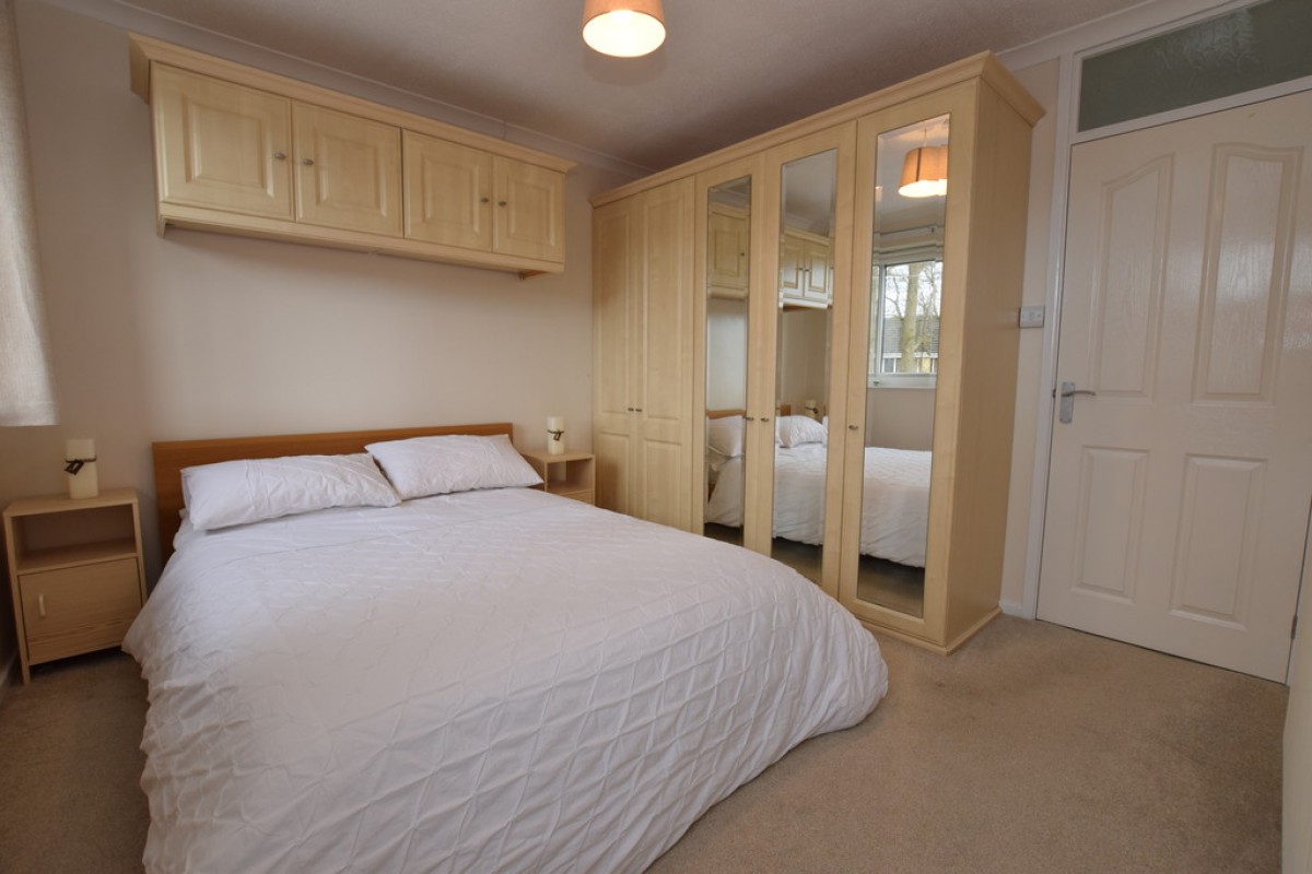 Lee Way, Highburton