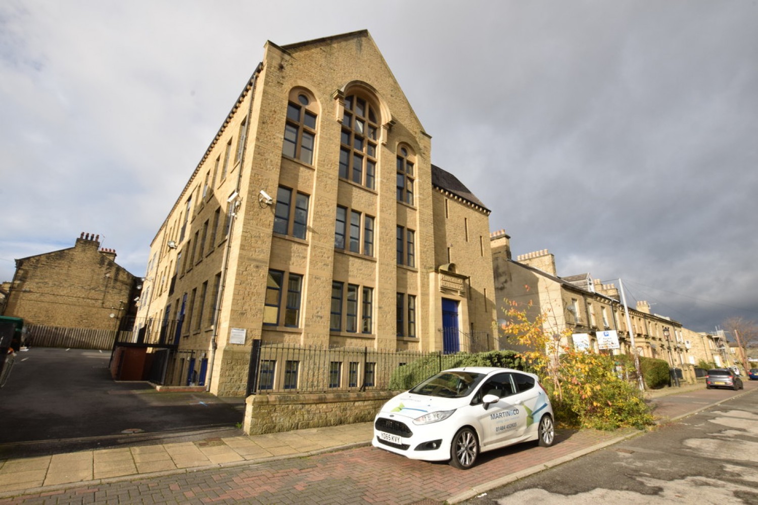1 bedroom Flat for Letting The Lofts, Huddersfield