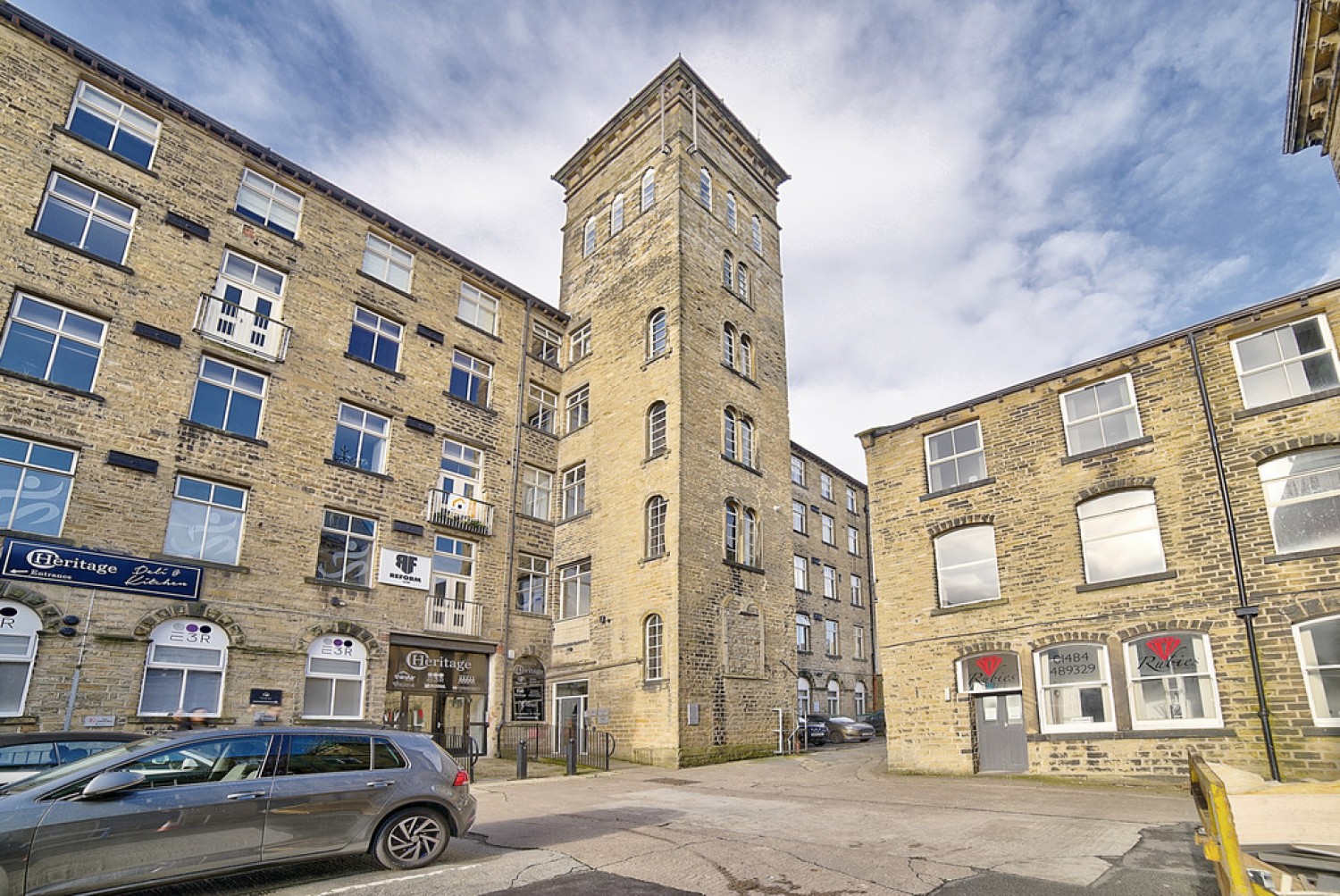 2 bedroom Flat for Letting Heritage View, Lindley