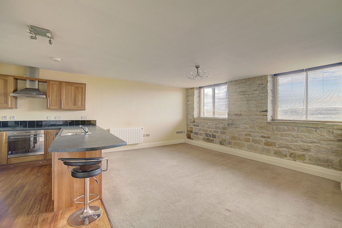 Heritage View, Lindley