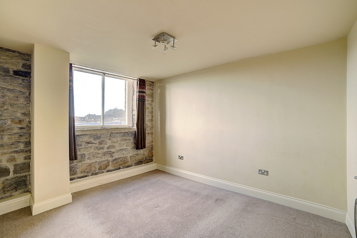 Heritage View, Lindley