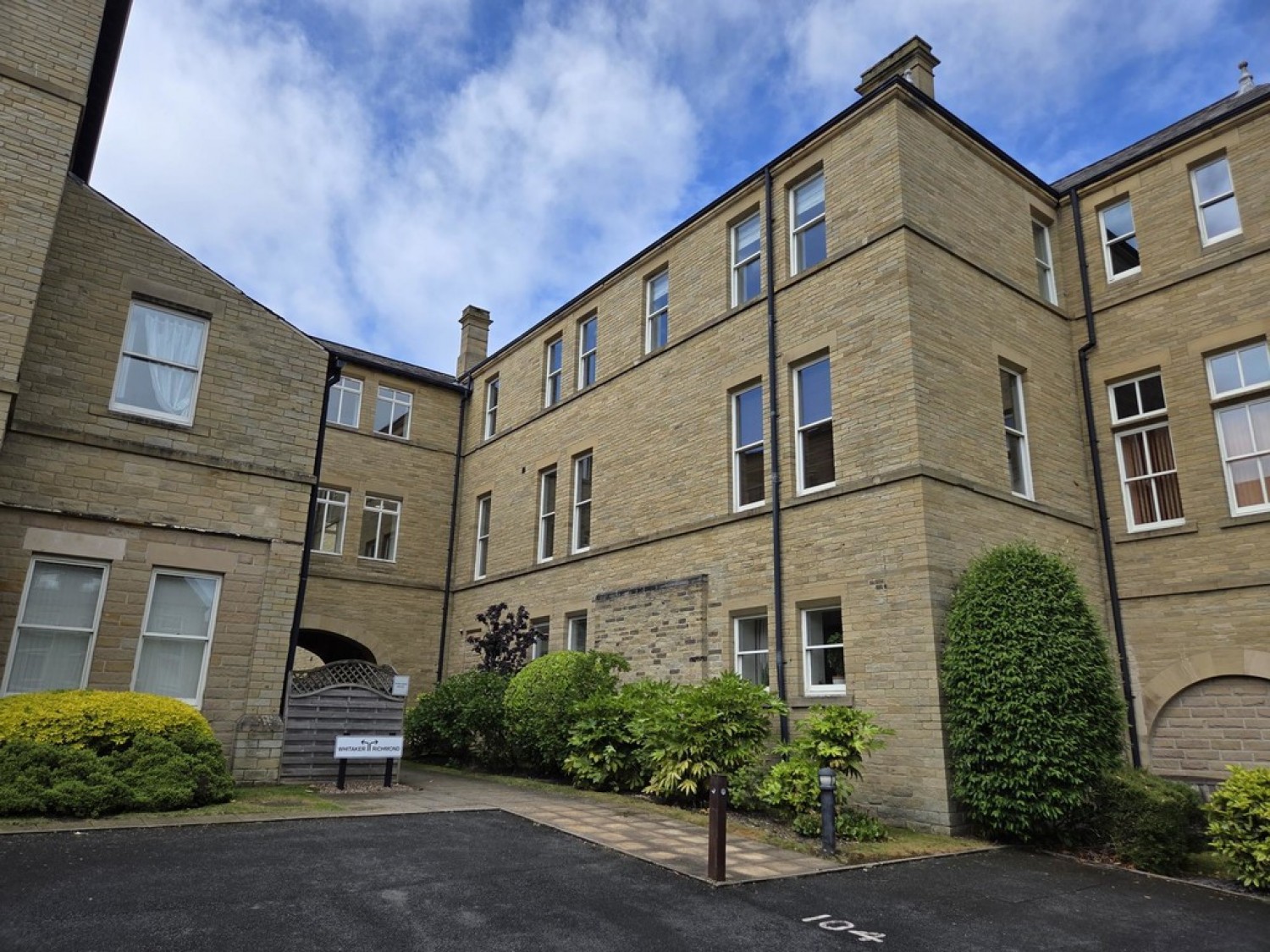 Richmond House, Halifax