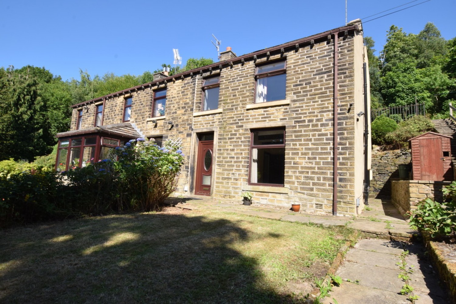 Robin Hood Hill Road, Berry Brow