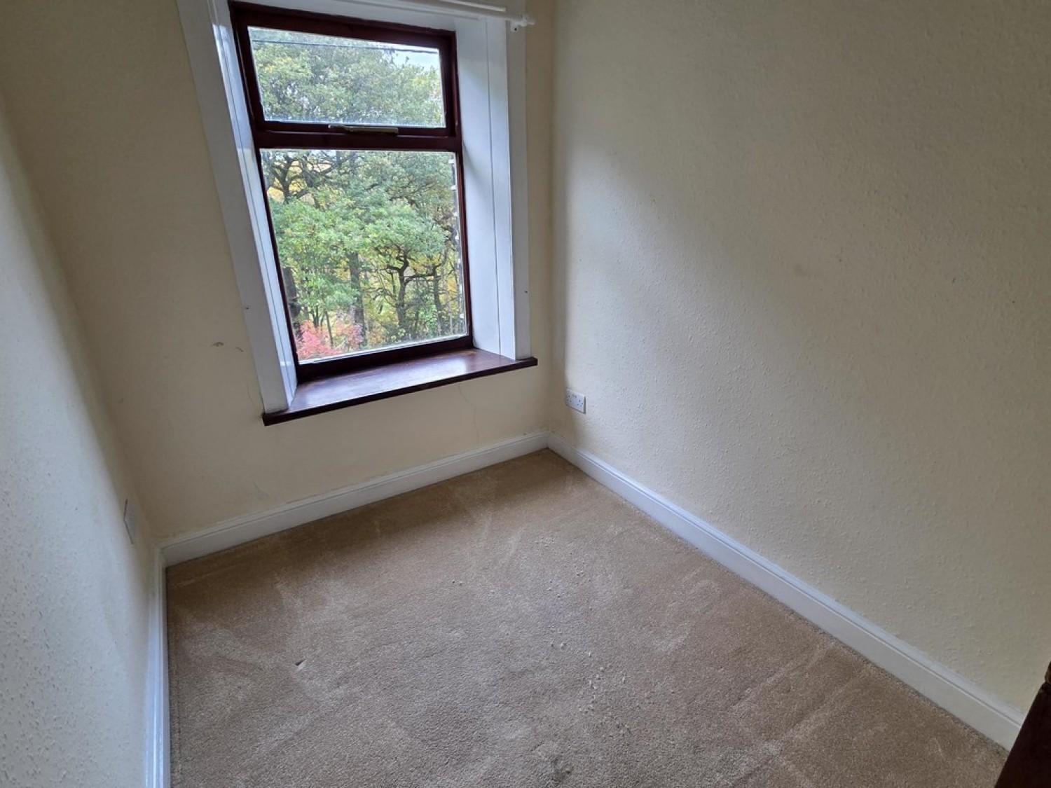 Robin Hood Hill Road, Berry Brow