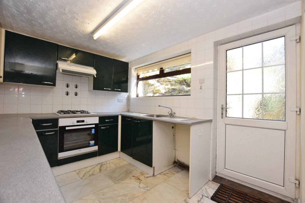 Robin Hood Hill Road, Berry Brow