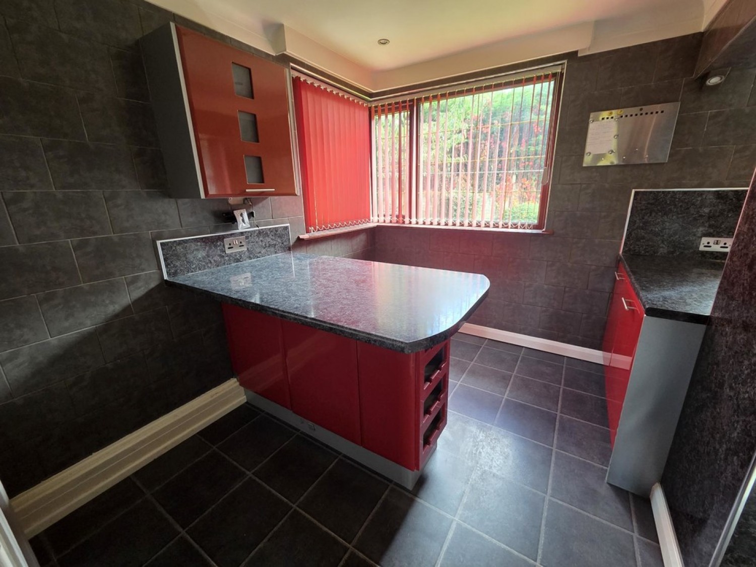 4 bedroom House for Letting Albany Drive, Dalton