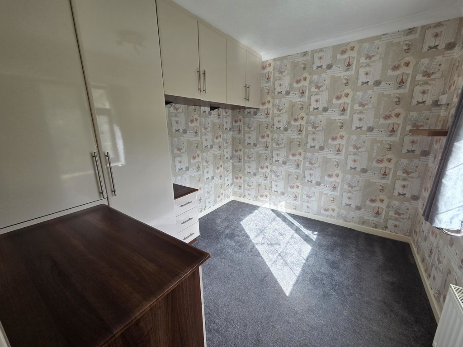 4 bedroom House for Letting Albany Drive, Dalton