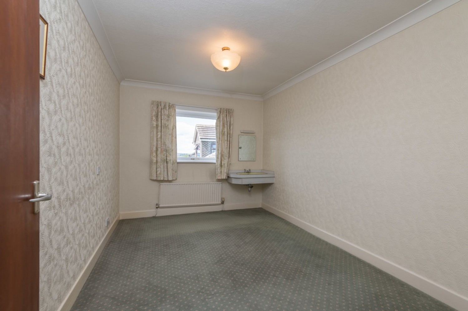 4 bedroom House for Sale Pennine View, Kirkheaton