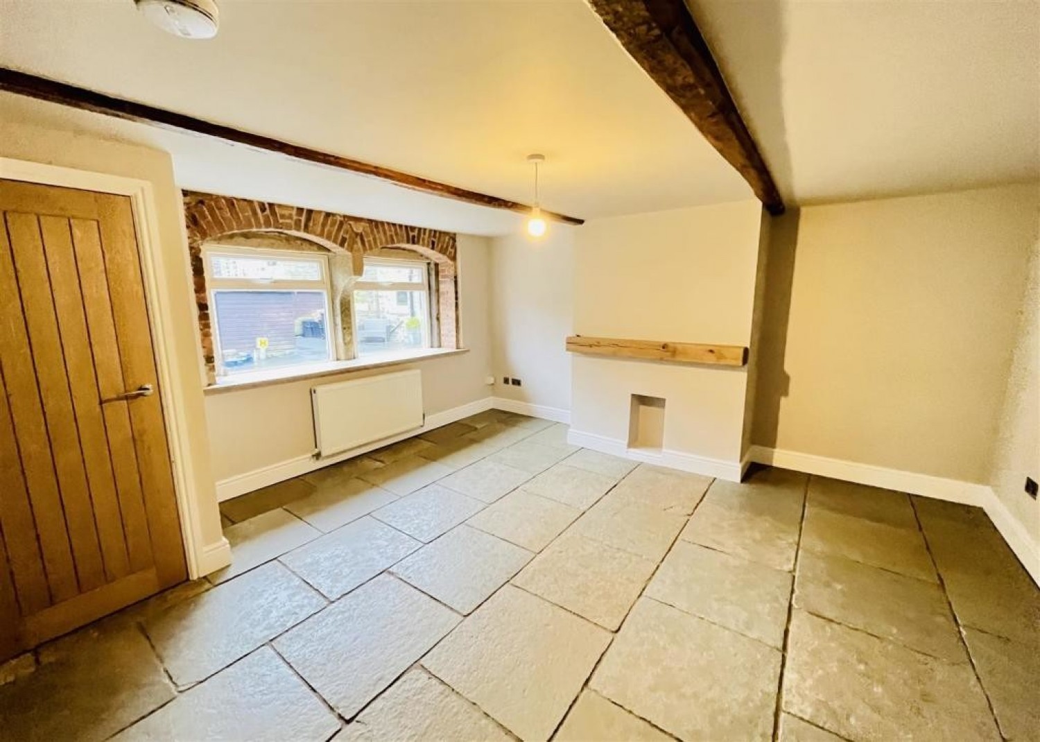 2 bedroom House for Letting Swifts Fold, Honley