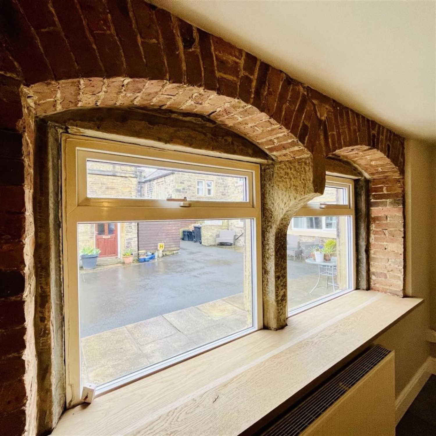 2 bedroom House for Letting Swifts Fold, Honley